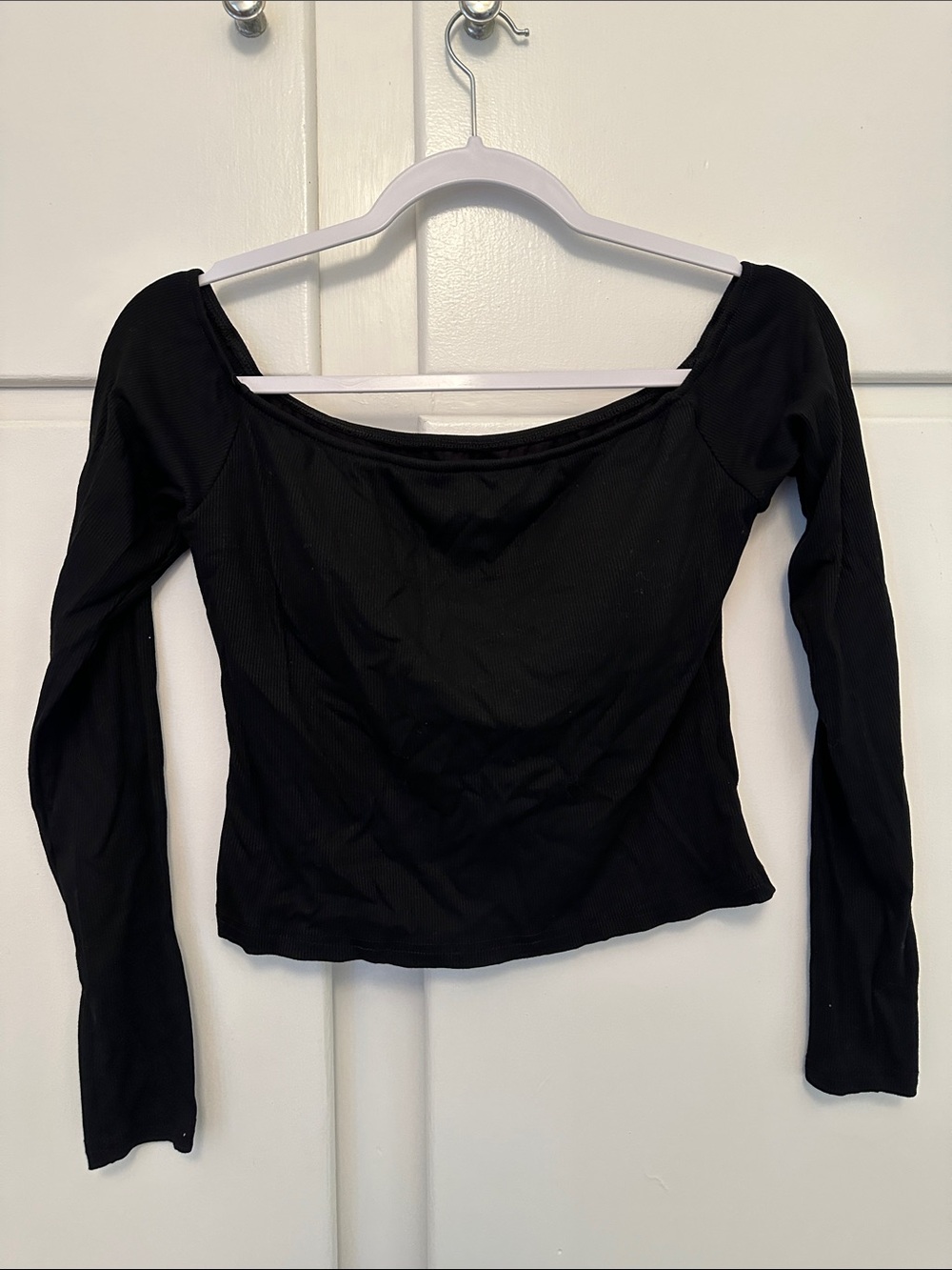 NEW Black Off Shoulder Stretch Tshirt Long Sleeves with Built In Bra